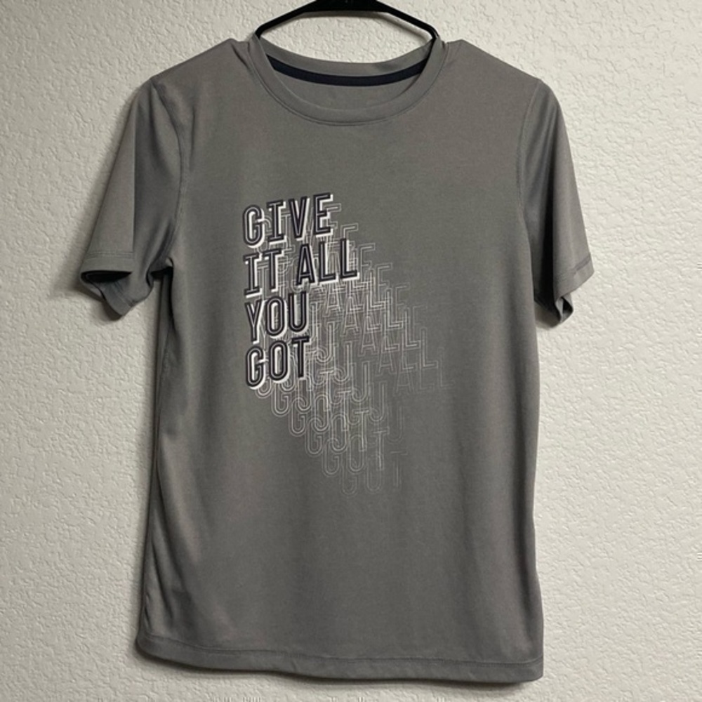 “Give It All You Got” Graphic T-Shirt (Size L)